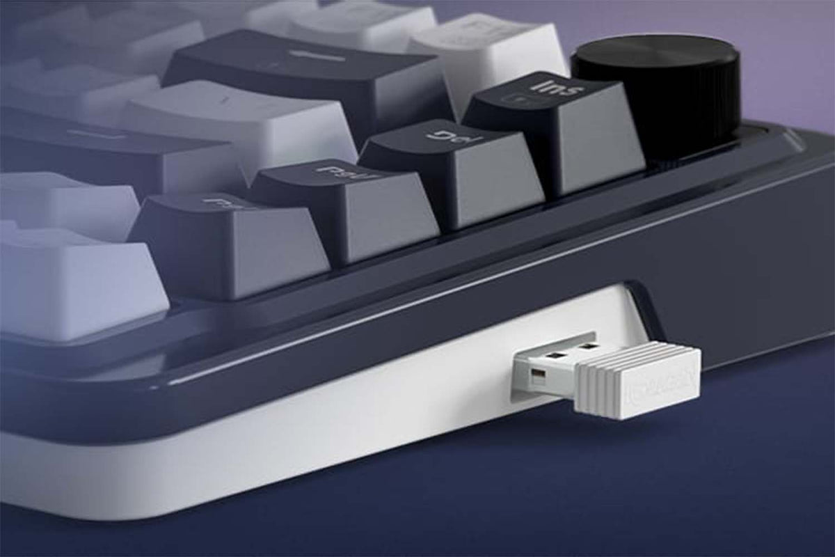 Key Socket Keyboard Ucal Pro K673 Pro - 75% Wired+2.4Ghz+BT Mechanical Keyboard White and